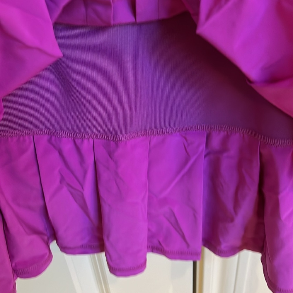 Lululemon race skort (10) - Picture 4 of 11